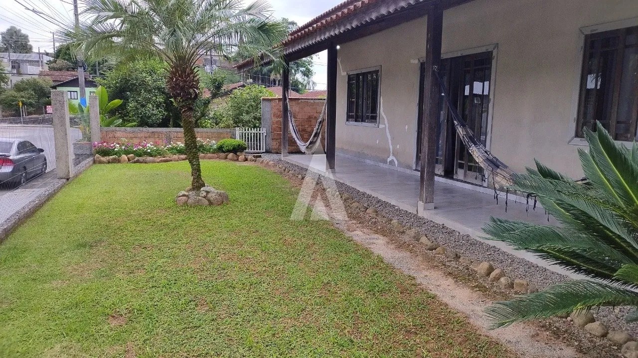 Casa com 2 suítes e 1 quarto à venda no bairro Vila Nova em Joinville-SC por R$ 699.000,00. - foto 1