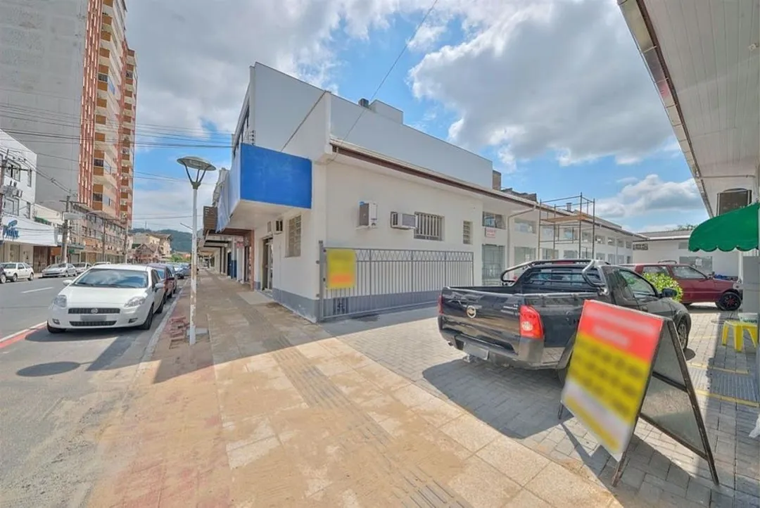 Sala Comercial para locação, R$ 2.400,00/ Centro (Blumenau), Blumenau - SA0293. — foto 5