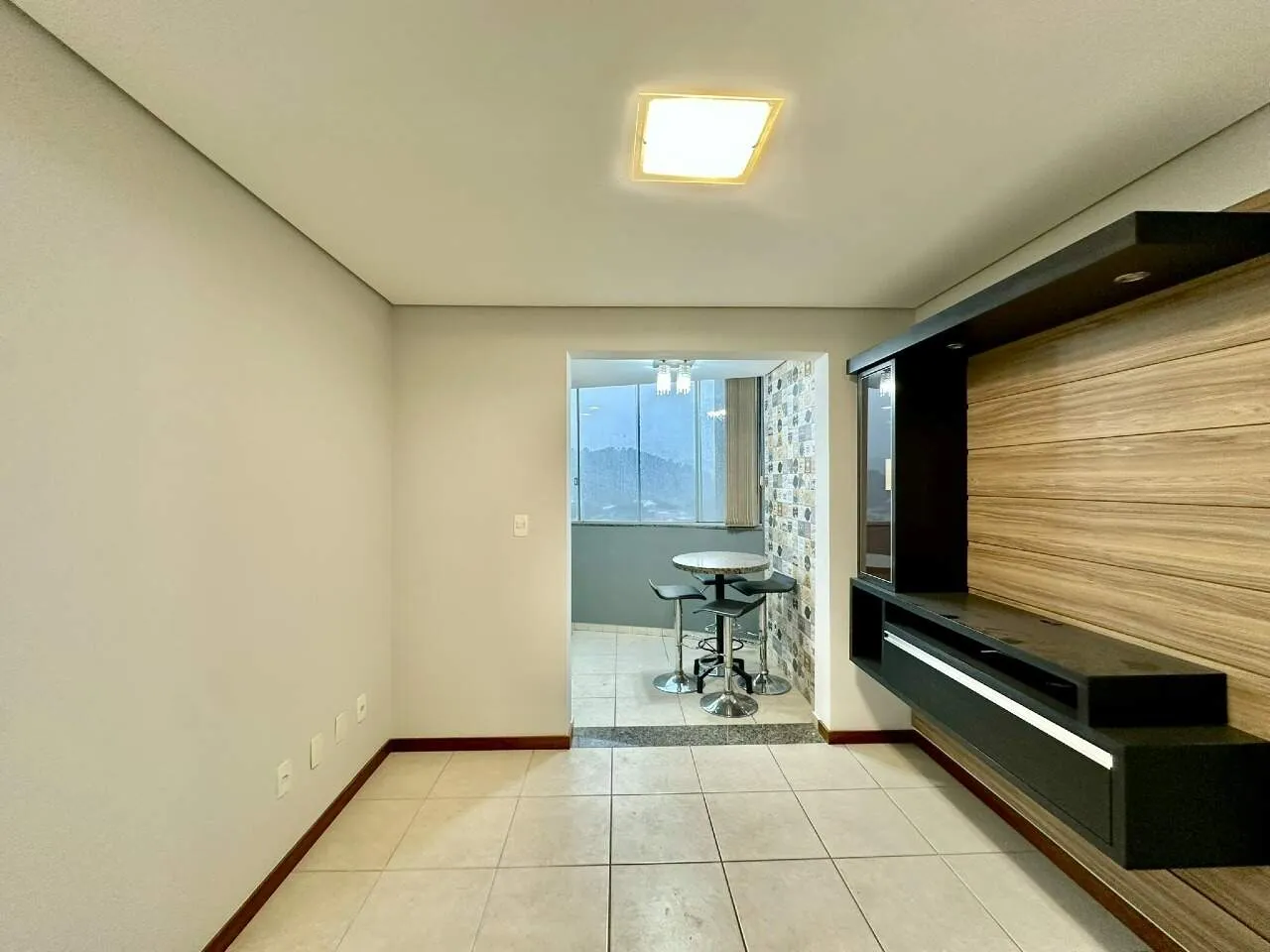 Apartamento Amplo com Vista e Lazer Completo no Bairro Água Verde — foto 4