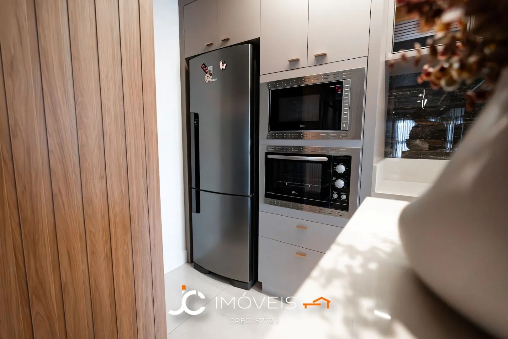 Apartamento 2 dormitorios sendo uma suíte - Agua Verde — foto 3