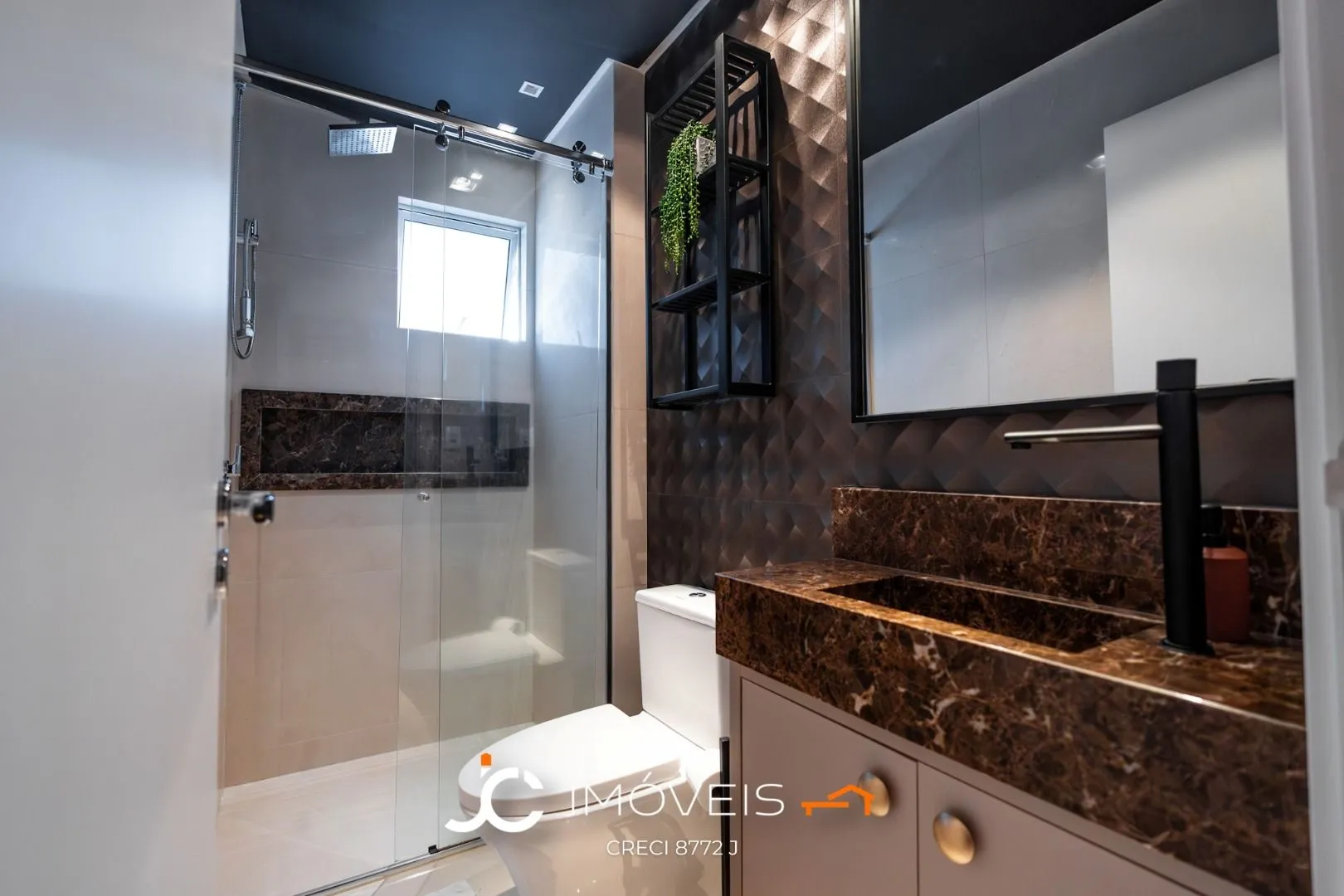 Apartamento 2 dormitorios sendo uma suíte - Agua Verde — foto 7