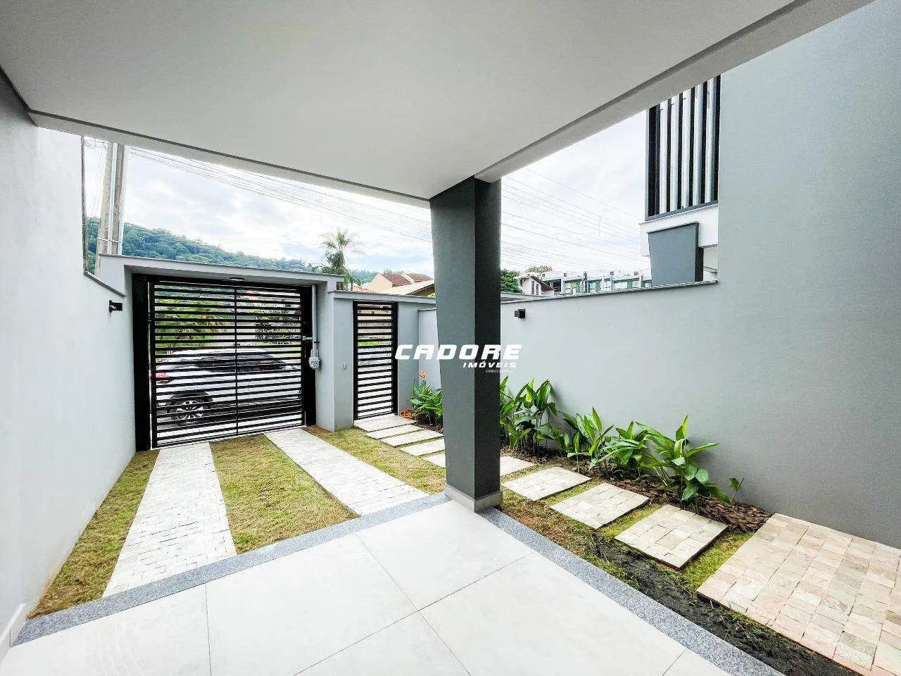 Sobrado com 3 suítes e piscina à venda no bairro Água Verde I Cadore Imóveis — foto 5