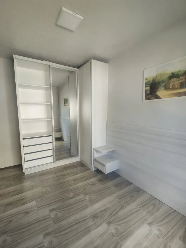 APARTAMENTO 2 DORMITÓRIOS - SEMI MOBILIADO - foto 1