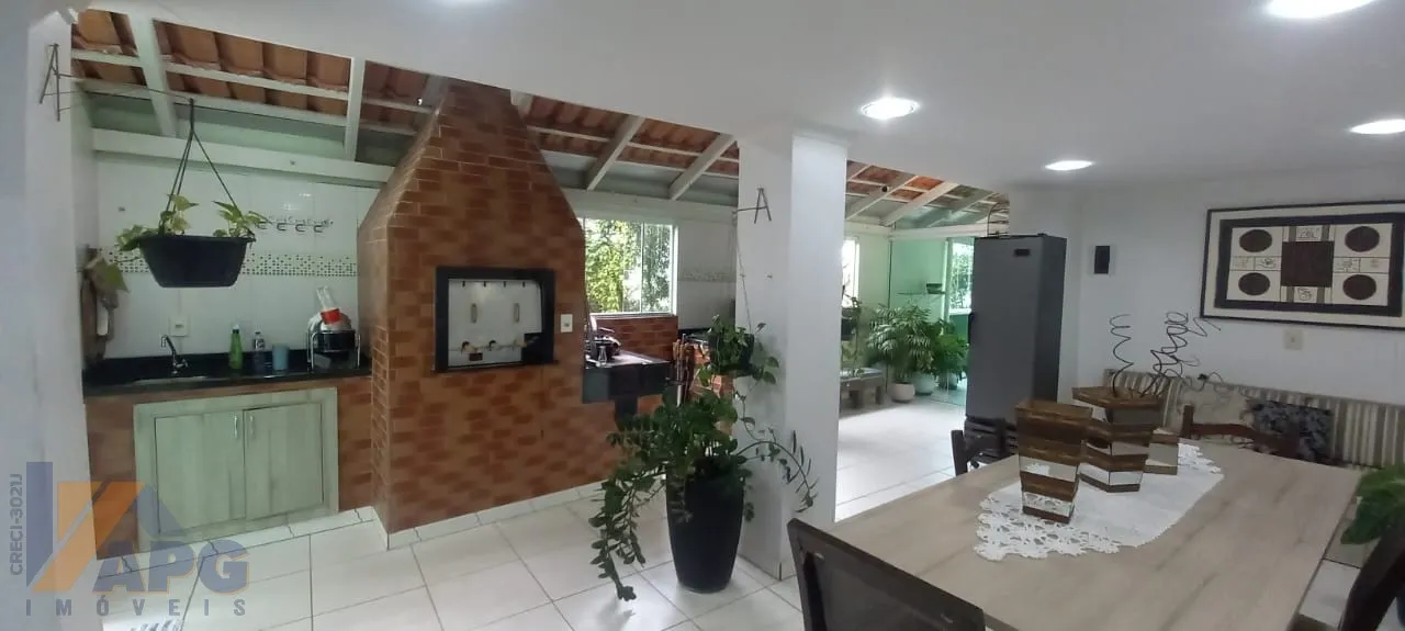Casa no bairro Vorstardt em Blumenau. - foto 1