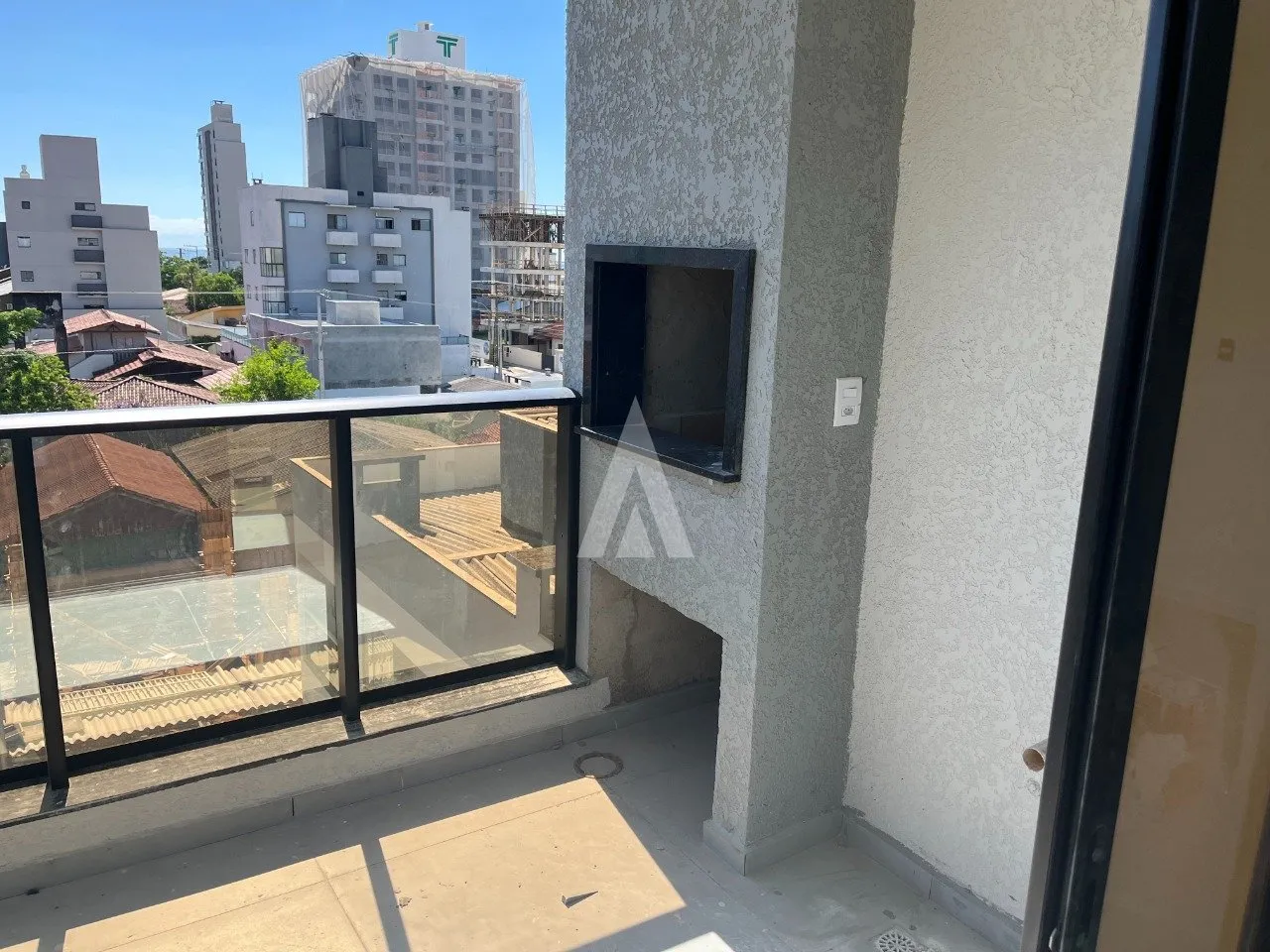 Apartamento com 1 suíte e 2 quarto(s) à venda no bairro Itacolomi em Joinville-SC por R$899.000,00. — foto 2