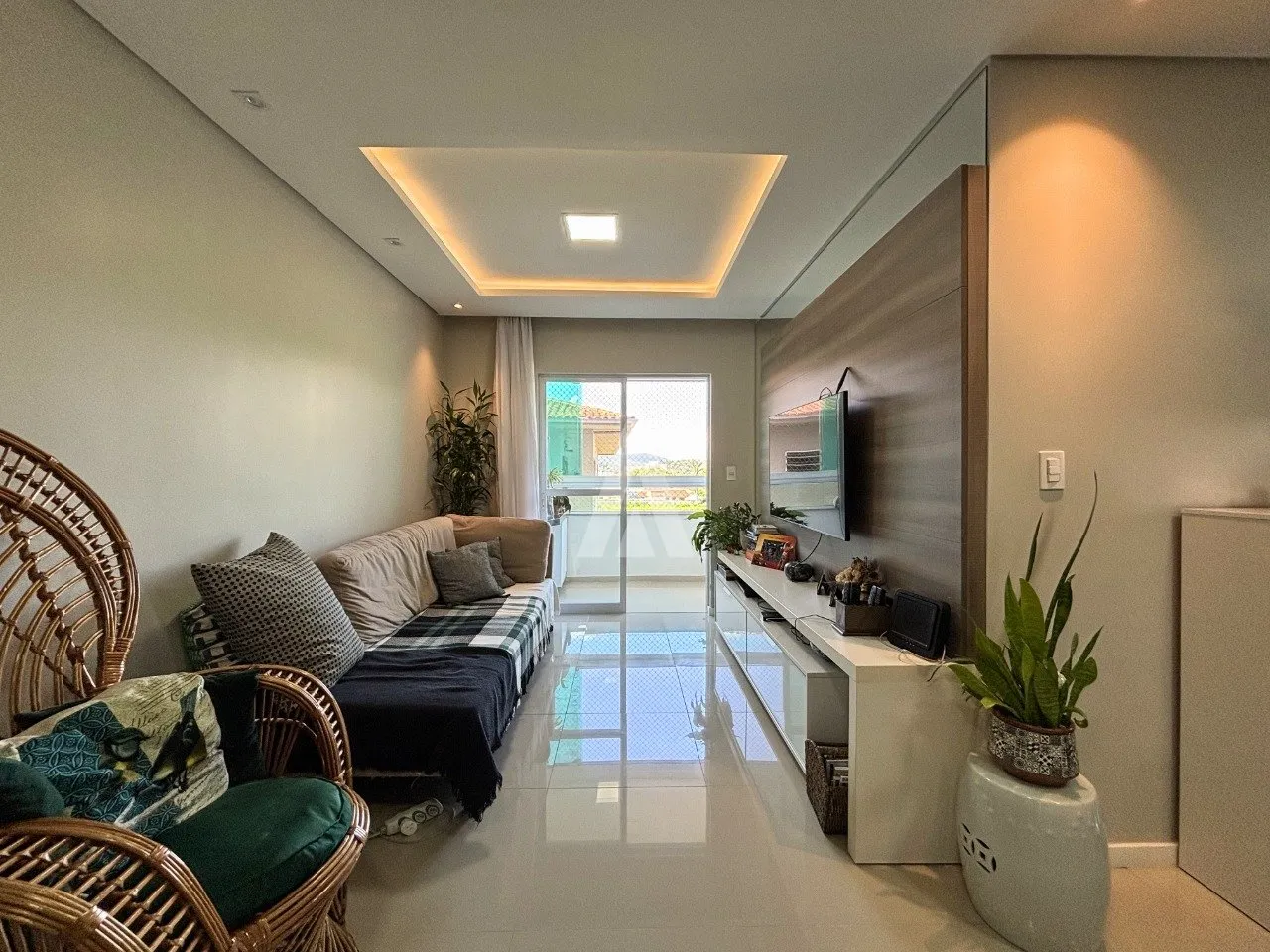 Apartamento com 3 quartos à venda no bairro Costa e Silva em Joinville-SC por R$585.000,00. — foto 2