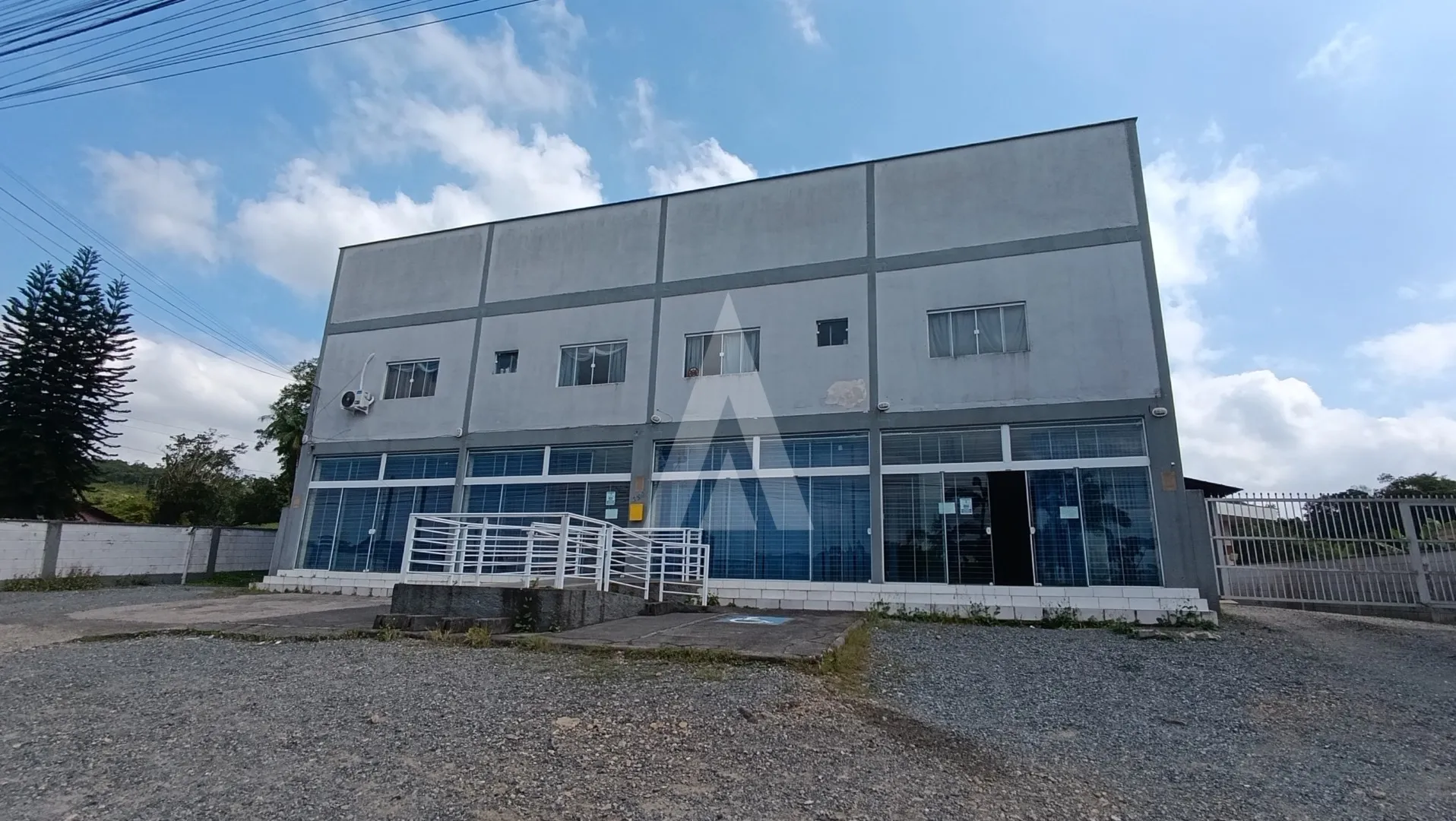 Sala comercial no bairro Vila Nova - foto 1