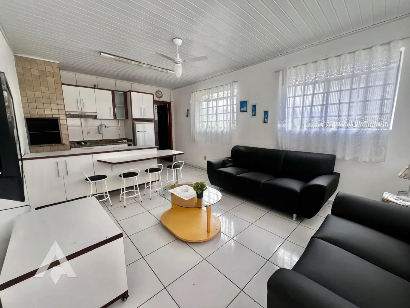 Apartamento com 1 dormitório para locação por R$ 2.100,00- Bairro Jardim Blumenau - Blumenau/SC - foto 1