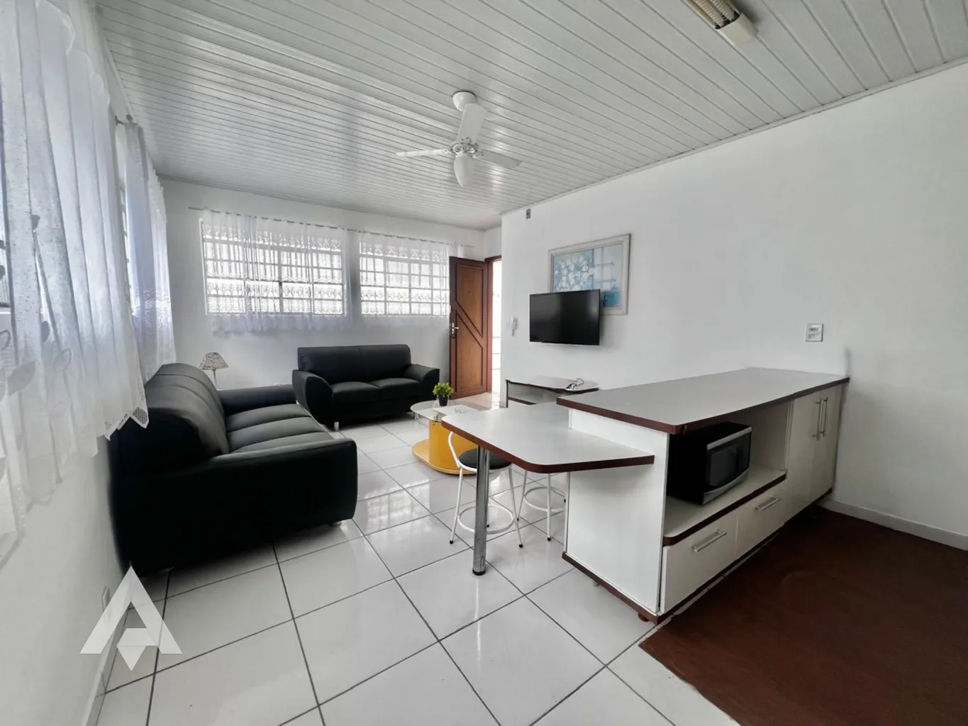 Apartamento com 1 dormitório para locação por R$ 2.100,00- Bairro Jardim Blumenau - Blumenau/SC — foto 2