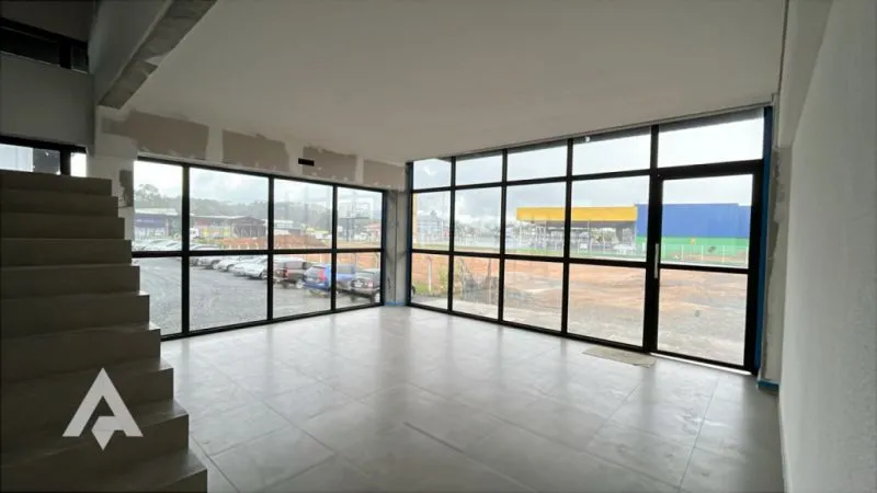 Galpão com 2.588m para locação por R$ 77.640,00 - Bairro Itoupavazinha - Blumenau/SC - foto 1