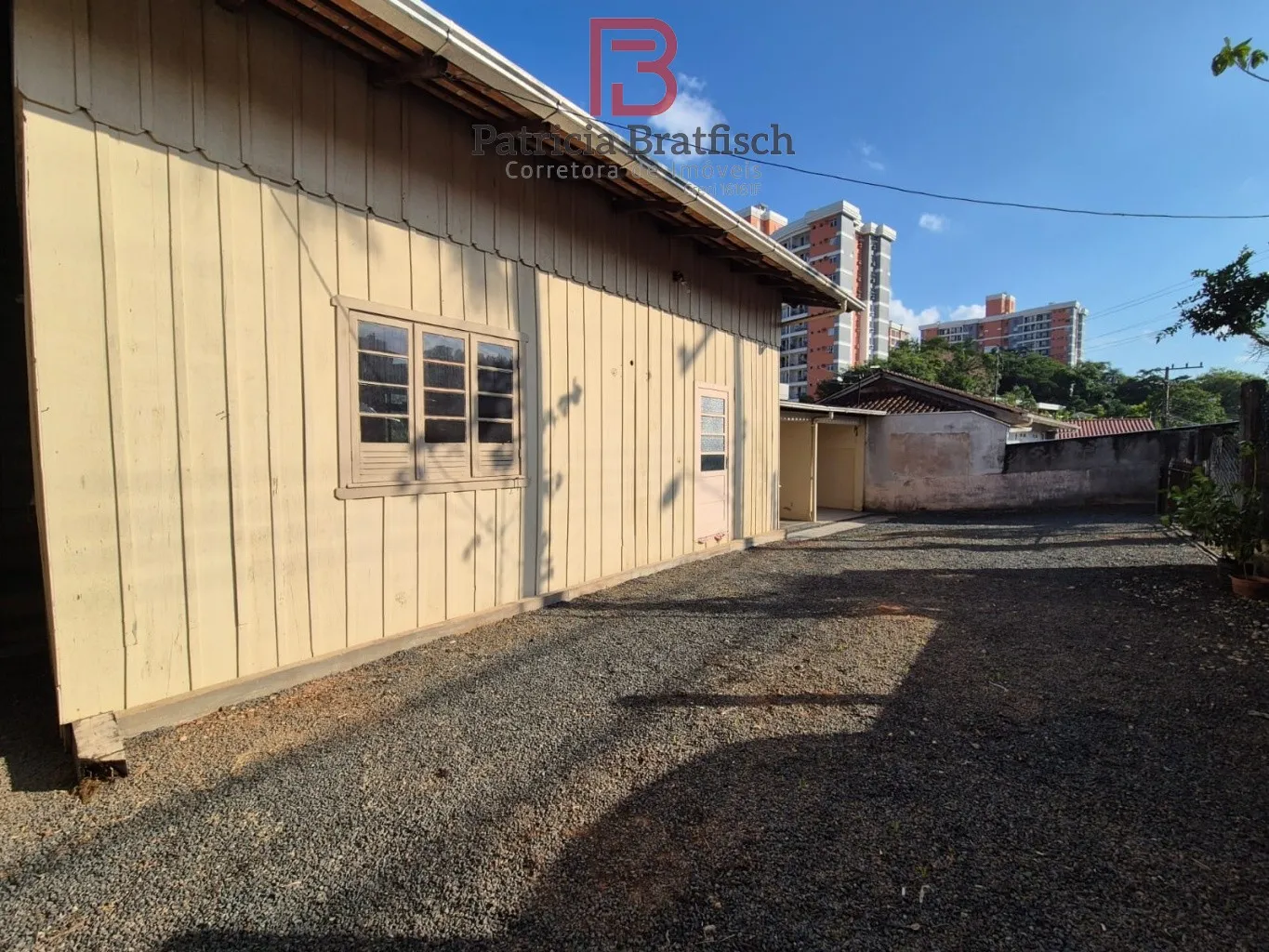 Casa mista localizada nas proximidades da Cooper Vila Nova. — foto 2