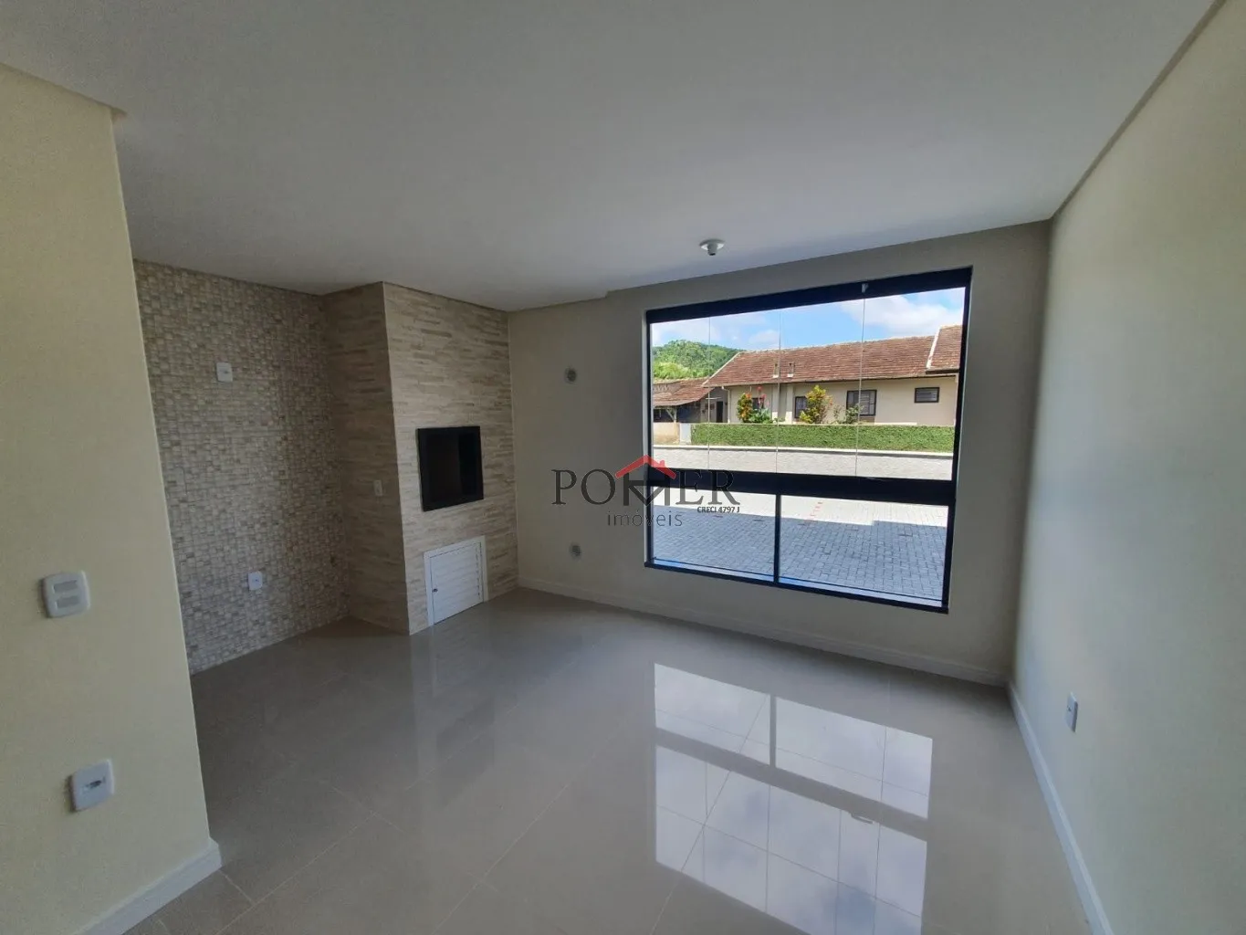 Apartamento no primeiro pavimento em localização privilegiada, com dois dormitórios. — foto 3