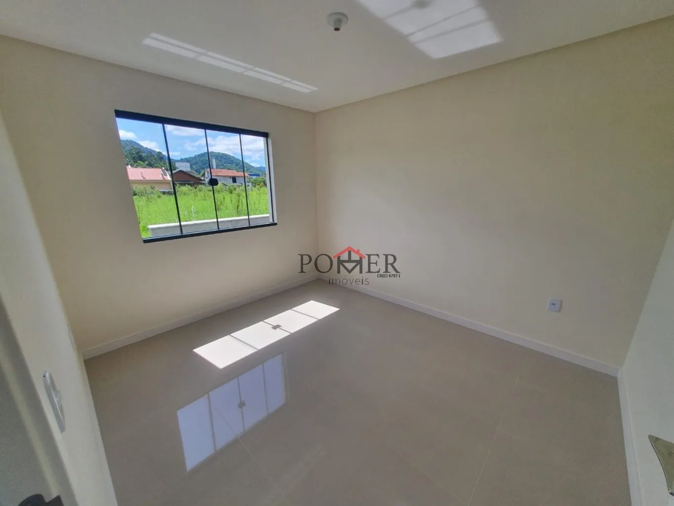 Apartamento no primeiro pavimento em localização privilegiada, com dois dormitórios. — foto 7