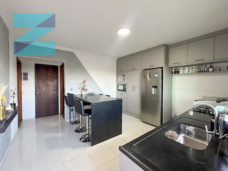 Apartamento de 2 dormitórios - foto 1