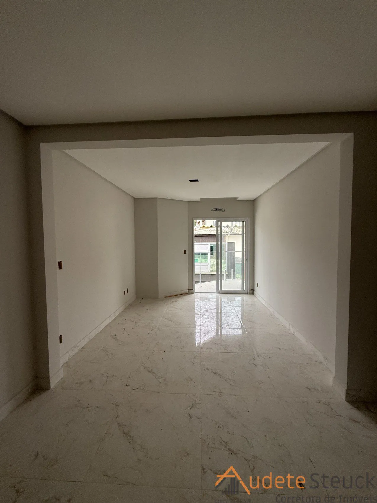 Casa Alto Padrão no Bairro Tribess — foto 7