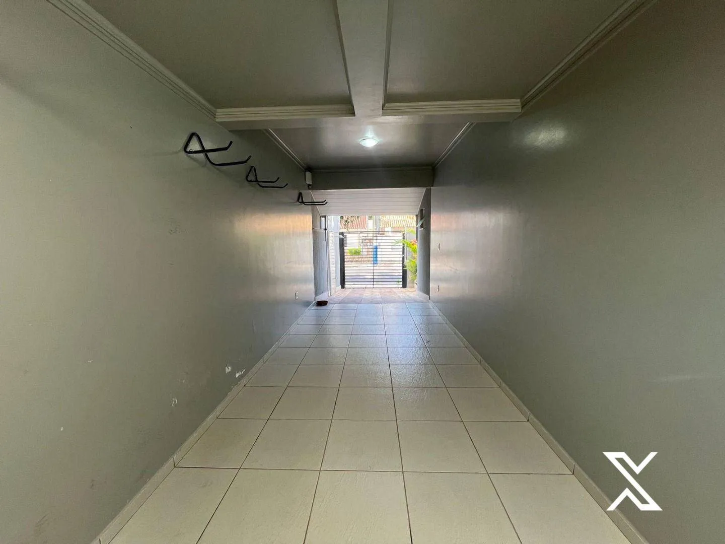 Casa com 3 dormitórios para alugar, 182 m por R$ 9.500/mês - Praia dos Amores - Balneário Camboriú/SC - foto 1