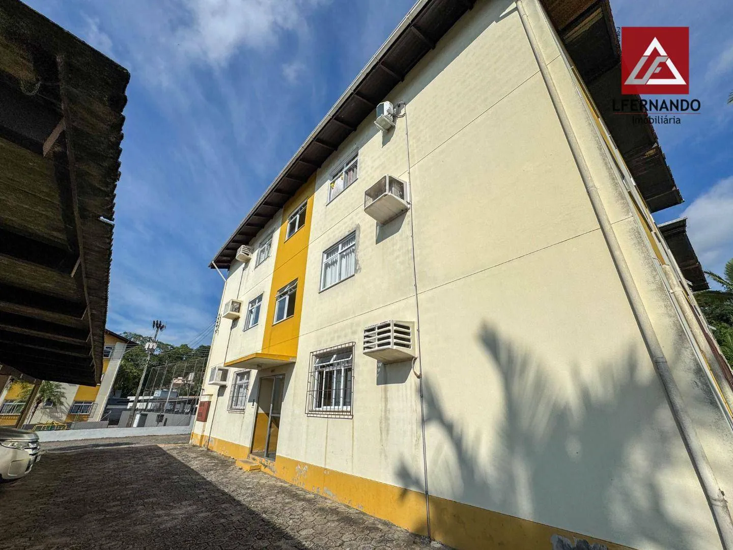 Apartamento com 3 dormitórios à venda, 103 m por R$ 332.000 - Água Verde - Blumenau/SC - foto 1