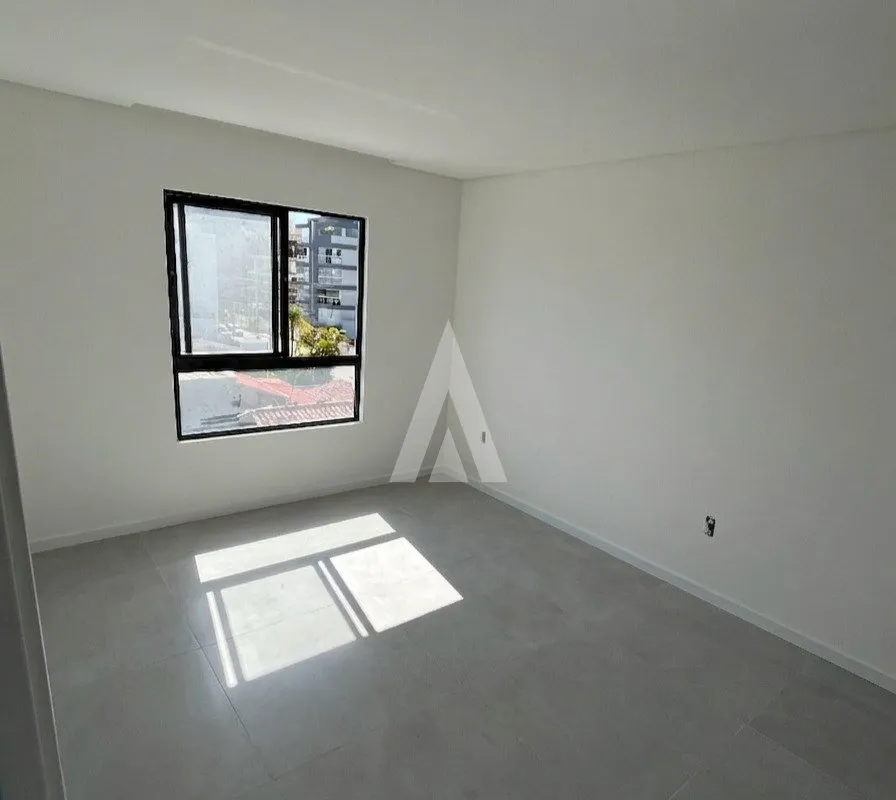 Apartamento com 1 suíte e 2 quarto(s) à venda no bairro Itacolomi em Balneário Piçarras-SC de R$859.000,00 por R$780.000,00. — foto 6