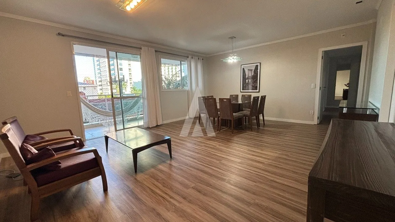Apartamento com 1 suíte e 3 quartos à venda no bairro Atiradores em Joinville-SC por R$980.000,00. - foto 1