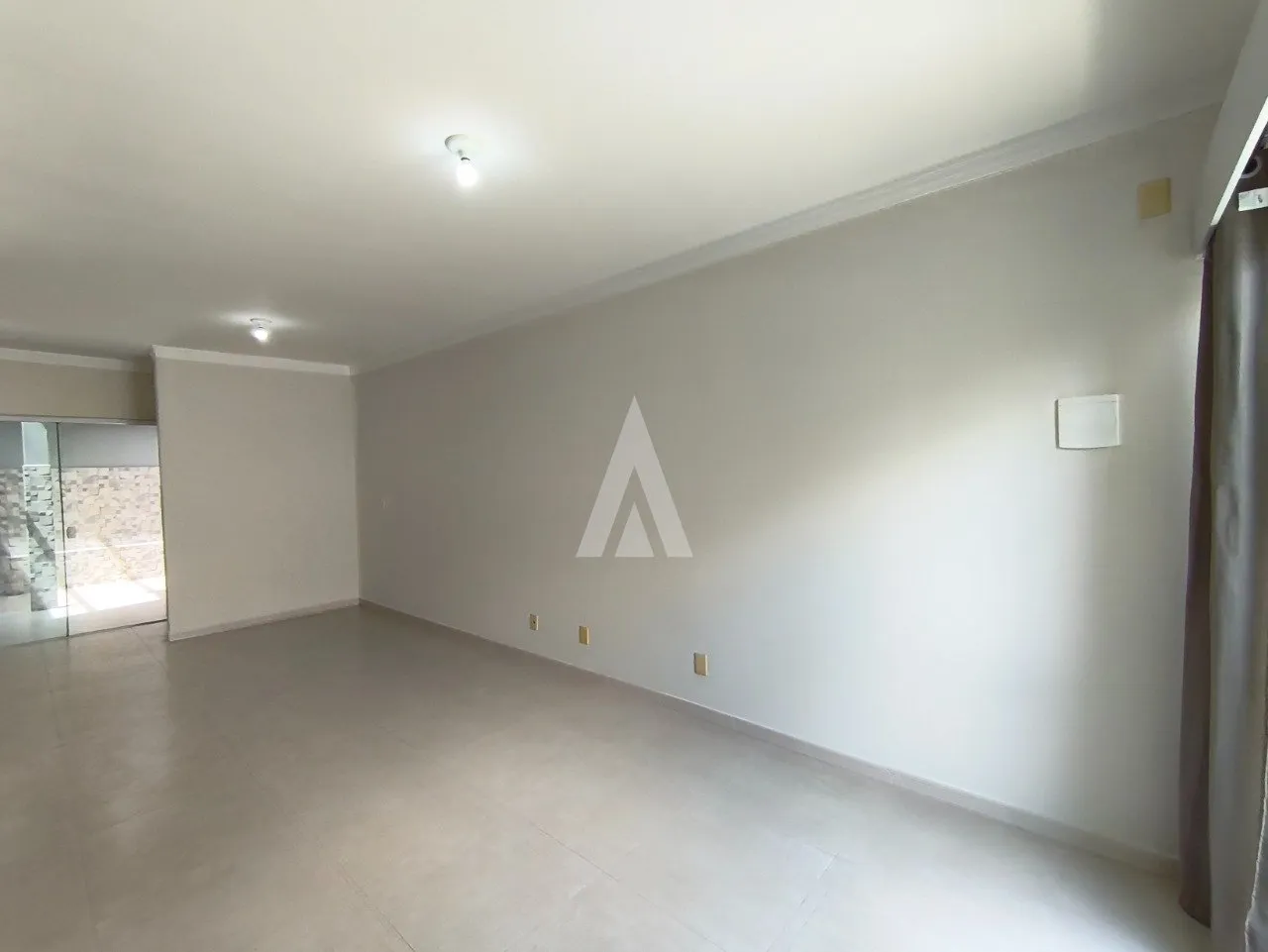 Sobrado geminado com 2 suítes à venda no bairro Floresta em Joinville-SC por R$500.000,00. — foto 3