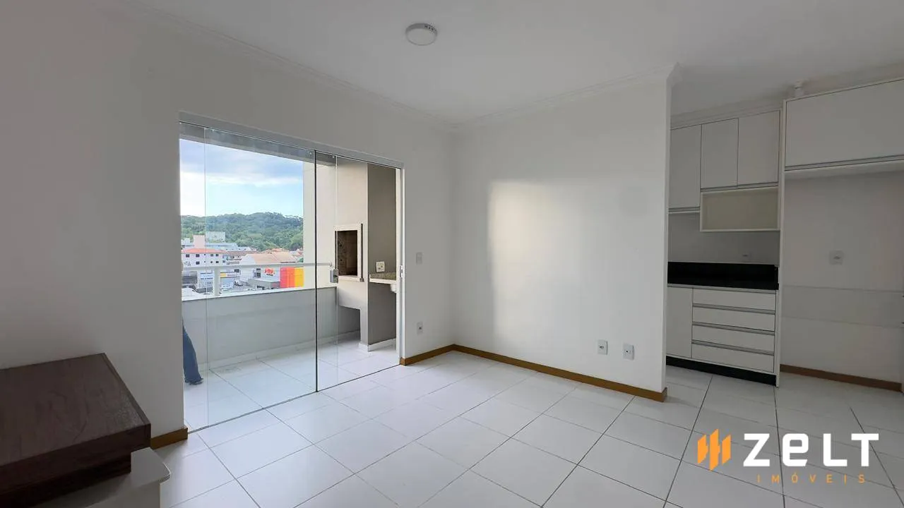 Apartamento com 2 dormitórios para alugar, 65 m por R$ 2.500,00 - Velha - Blumenau/SC — foto 2