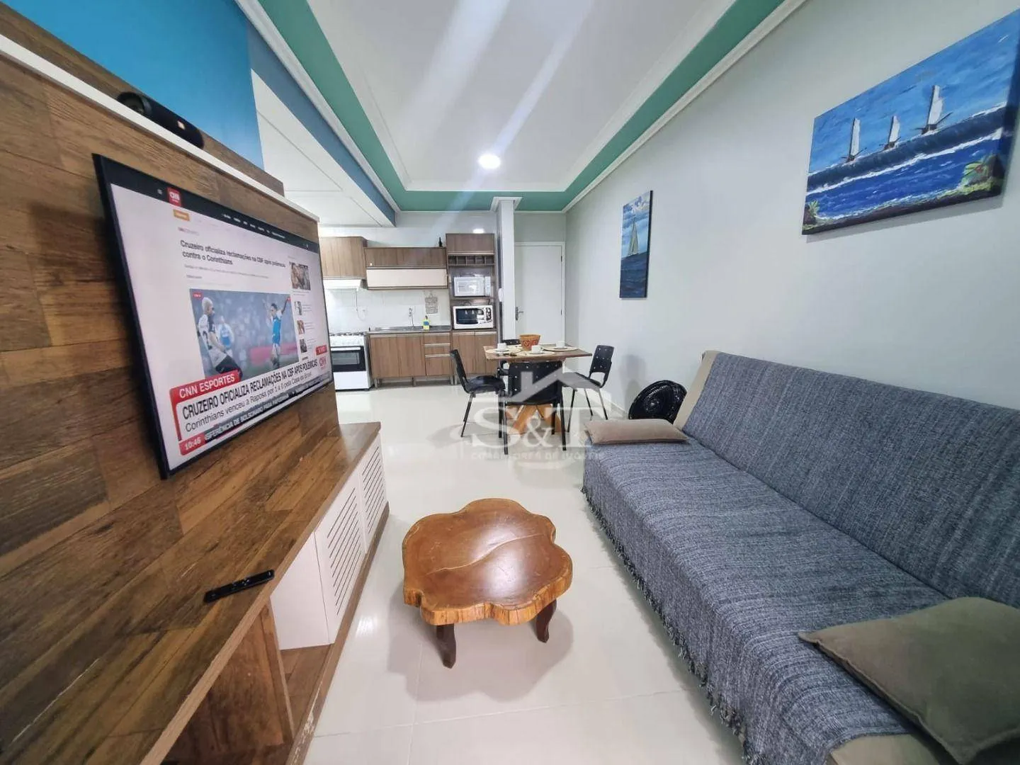 Vendo apartamento semi mobiliado de 2 dormitórios sendo 1 suíte e 1 vagade de garagem coberta. — foto 3