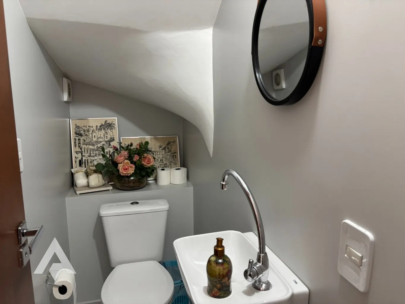 Sobrado com 2 dormitórios à venda por R$ 400.000,00 - Bairro Salto Weissbach - Blumenau/SC — foto 6