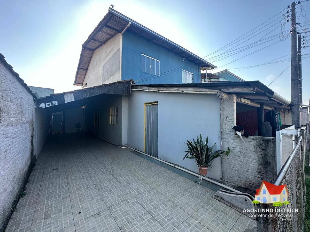 Sobrado Residencial C/Aprox.180,00 m2 C/03 Quitinetes + Apto + Terreno C/360,00 m2 No Bairro Aventureiro! — foto 4