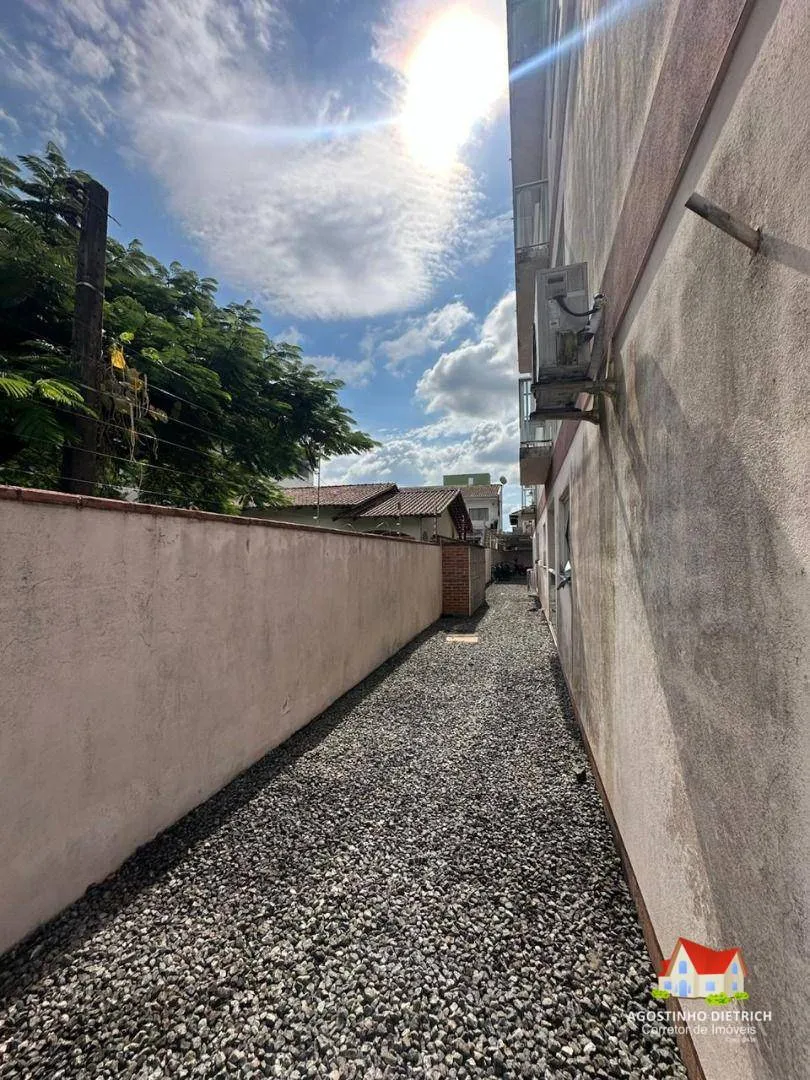 Apartamento C/02 Quartos + Sacada C/Churrasq. + Moveis + Vaga de Garagem No Bairro Aventureiro! — foto 5