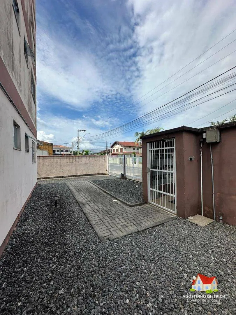 Apartamento C/02 Quartos + Sacada C/Churrasq. + Moveis + Vaga de Garagem No Bairro Aventureiro! — foto 6