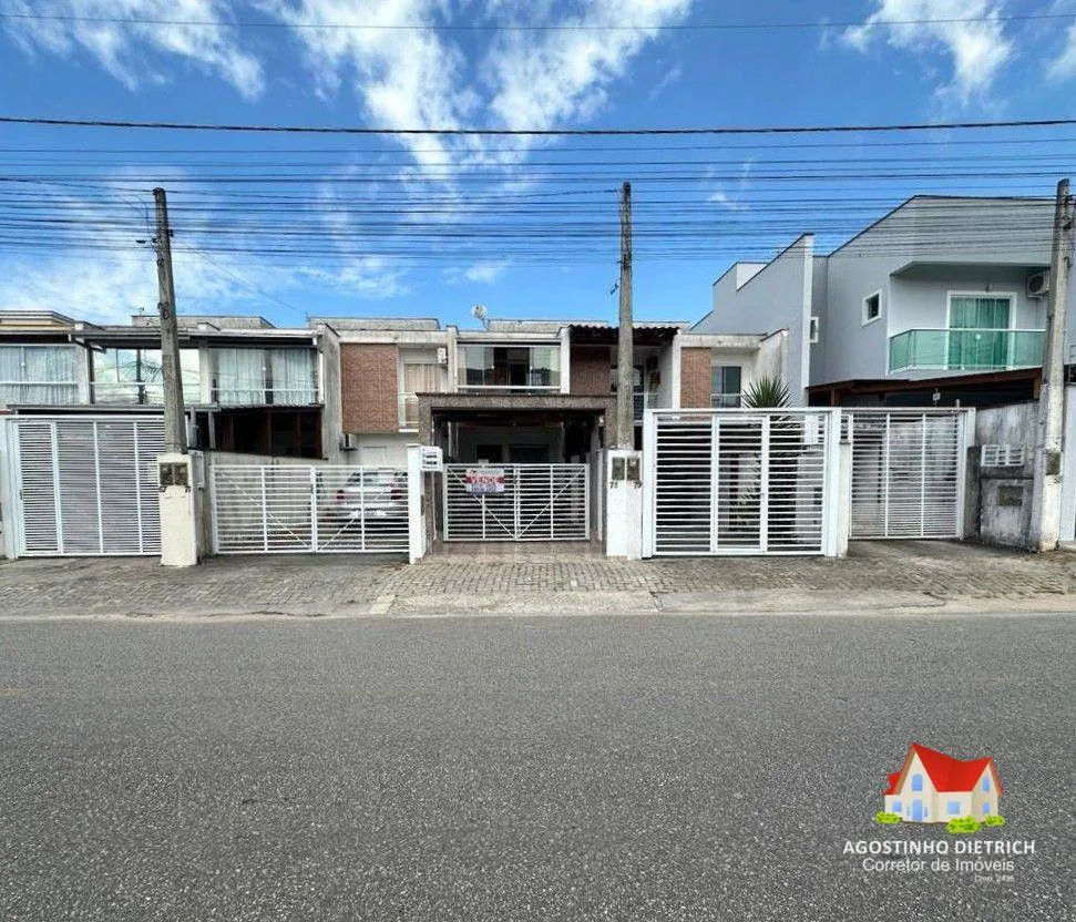 Sobrado Geminado C/02 Quartos C/Sacada + Pergolados + 02 Vagas No Bairro Aventureiro! — foto 3