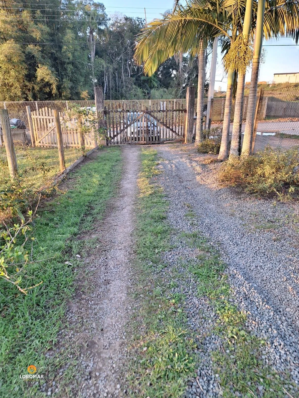 Chácara Completa com 2 Casas, Lagoa e Área de Festas em Balneário Piçarras — foto 3