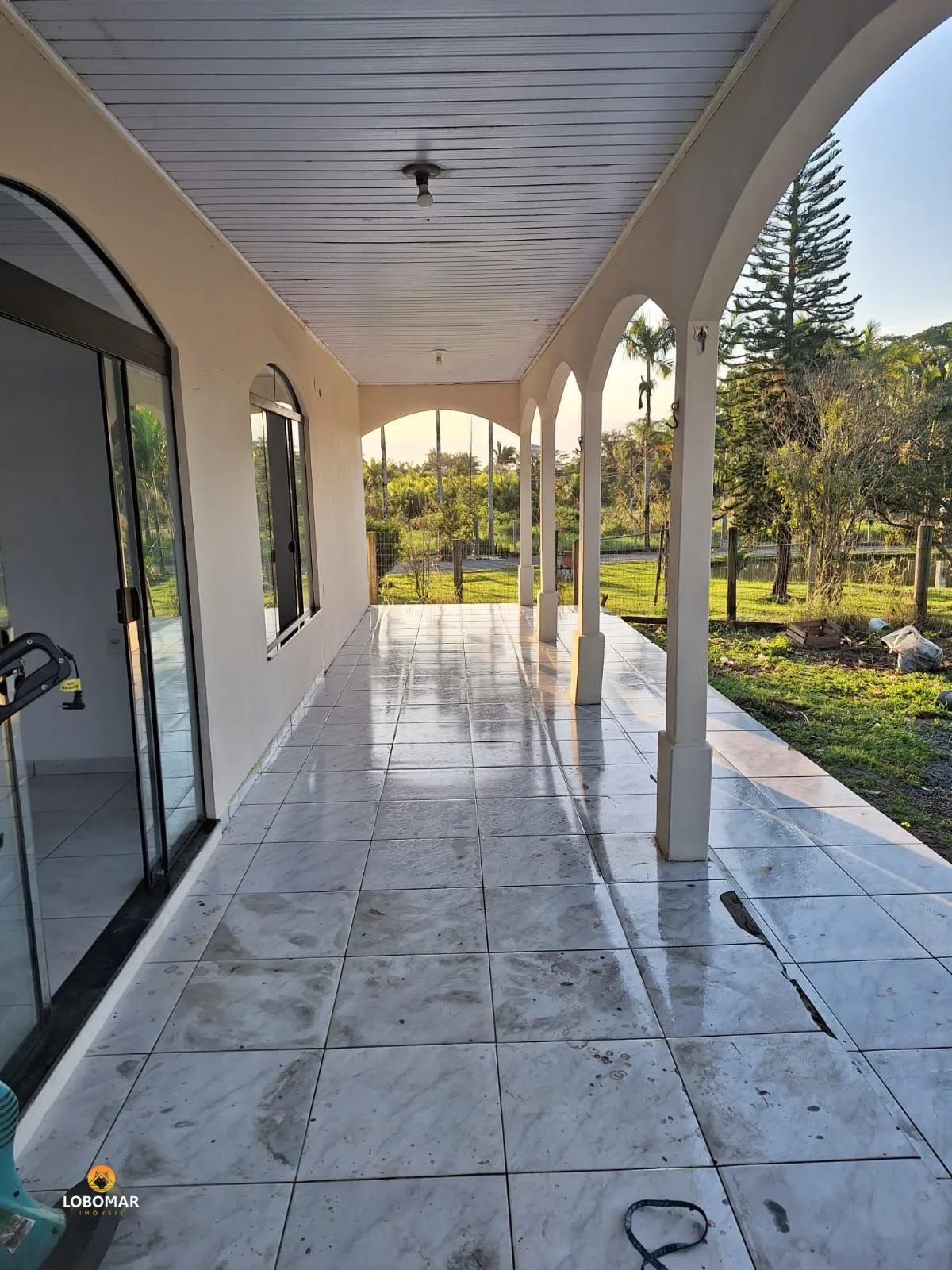 Chácara Completa com 2 Casas, Lagoa e Área de Festas em Balneário Piçarras — foto 6
