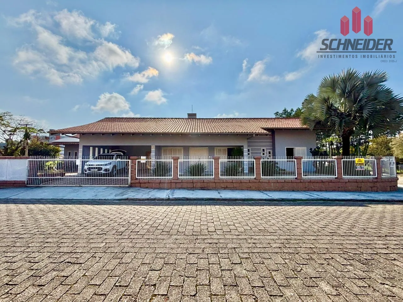 Casa com 4 dormitórios para alugar no bairro Imigrantes em Timbó/SC - foto 1