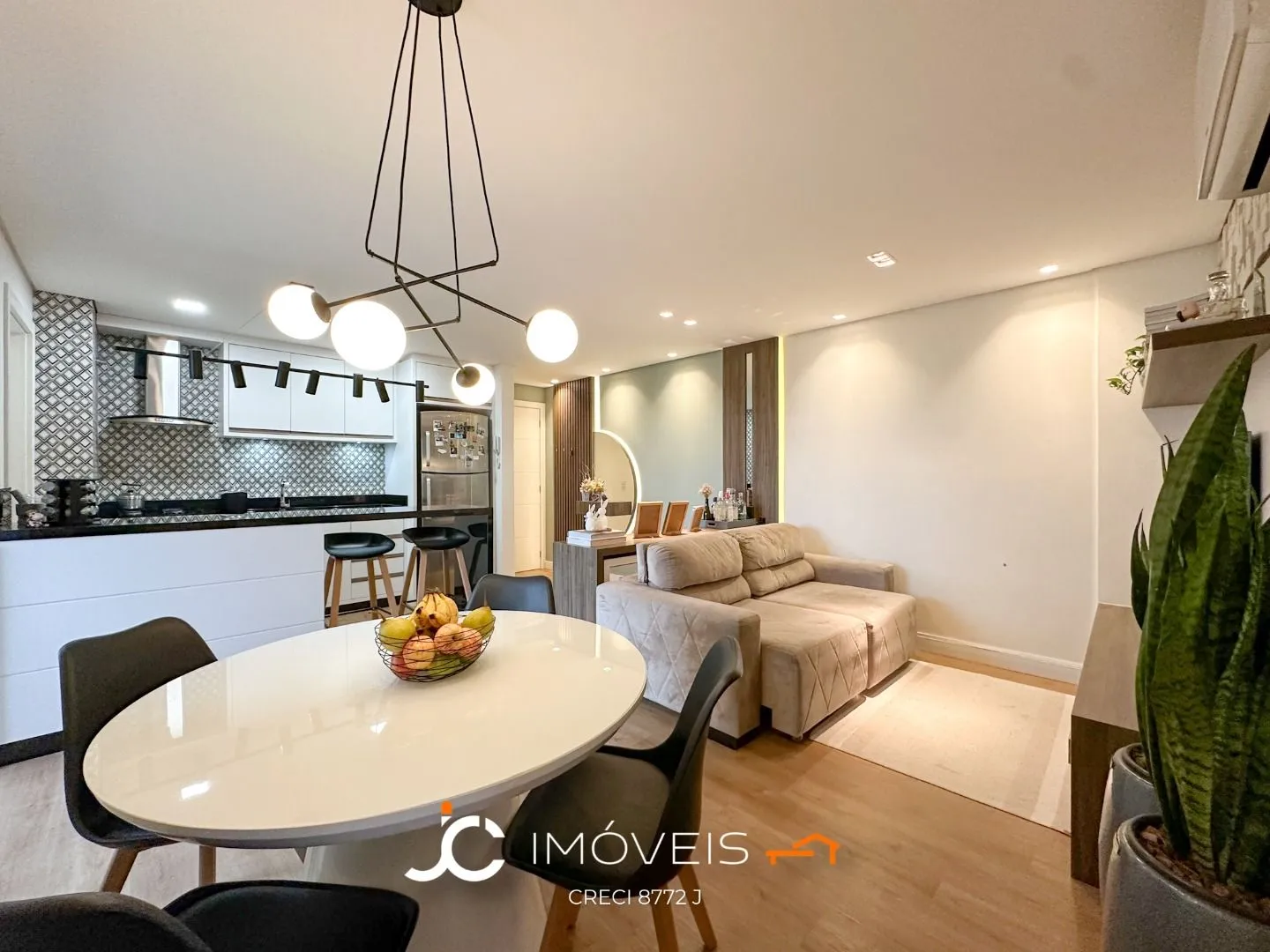 Apartamento com 2 dormitórios sendo 1 suíte à venda, 70 m por R$ 450.000 - Itoupava Central - Blumenau/SC - foto 1