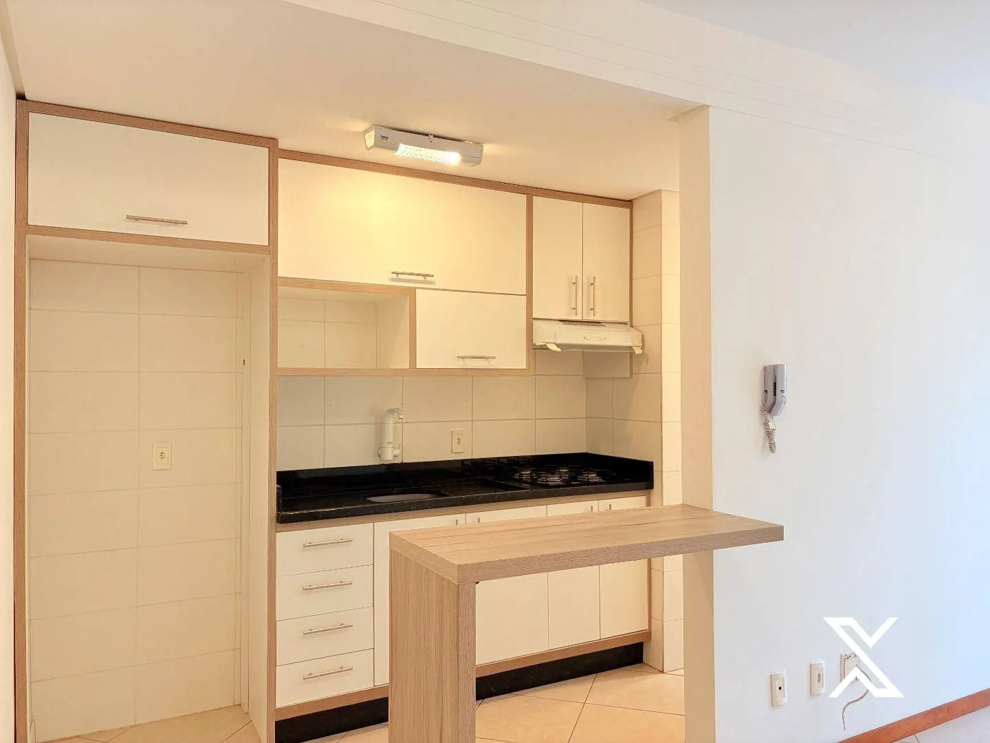 Apartamento Semimobiliado para locação no Bairro Água Verde - Blumenau - foto 1