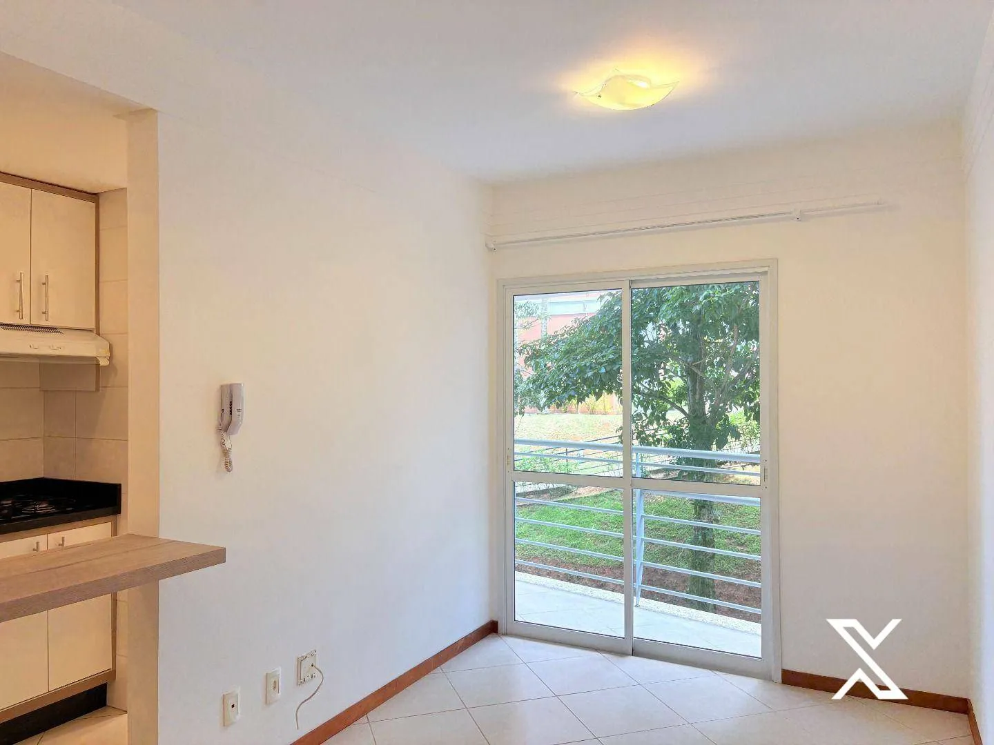 Apartamento Semimobiliado para locação no Bairro Água Verde - Blumenau — foto 2