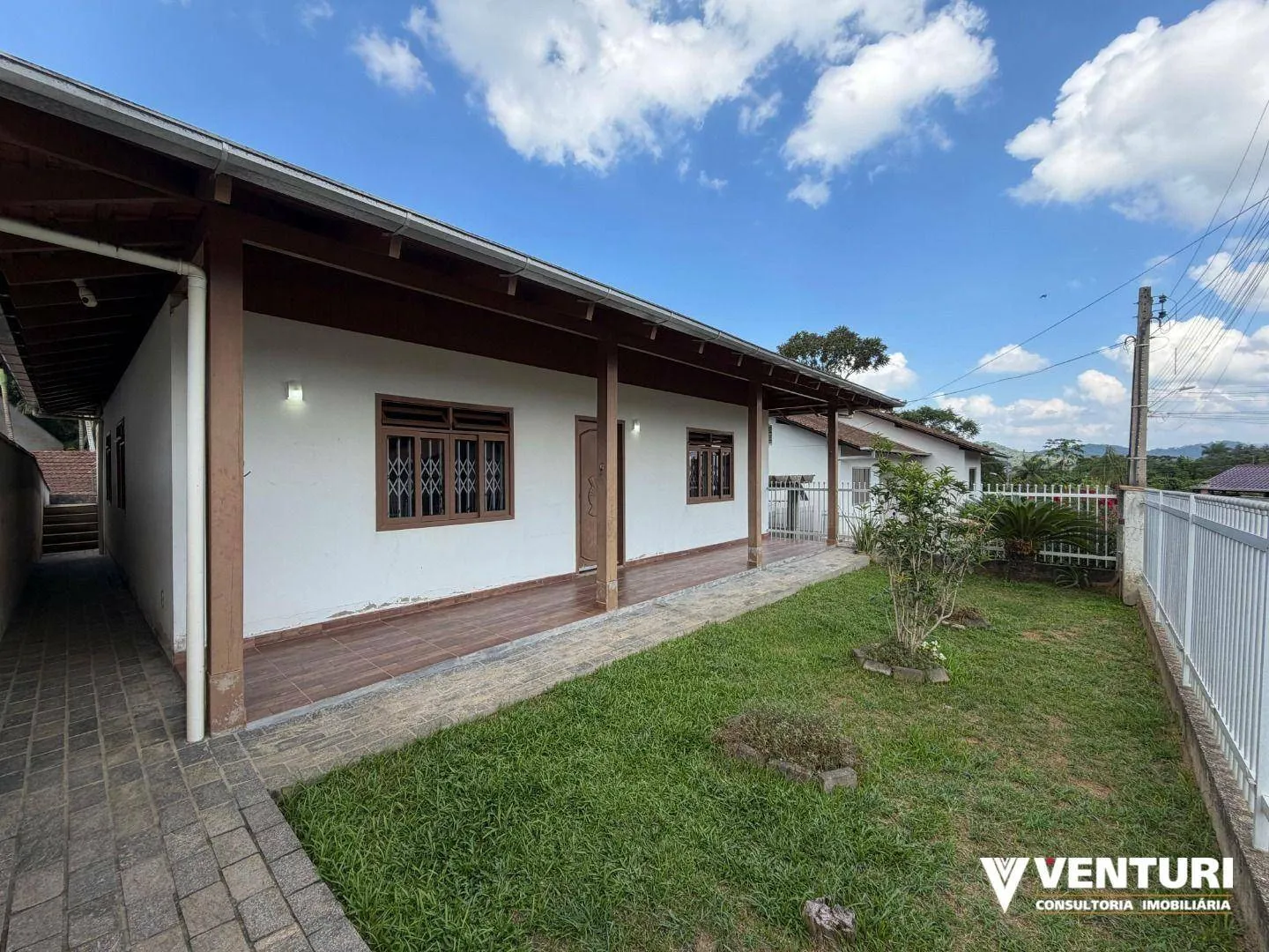 Casa com 3 dormitórios para alugar, 153 m por R$ 3.200,00/mês - Fortaleza - Blumenau/SC — foto 2
