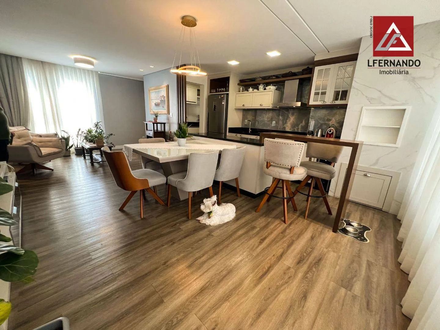 Apartamento mobiliado com 3 dormitórios, sendo 1 suíte à venda, 97 m por R$ 1.080.000 - Velha - Blumenau/SC — foto 3