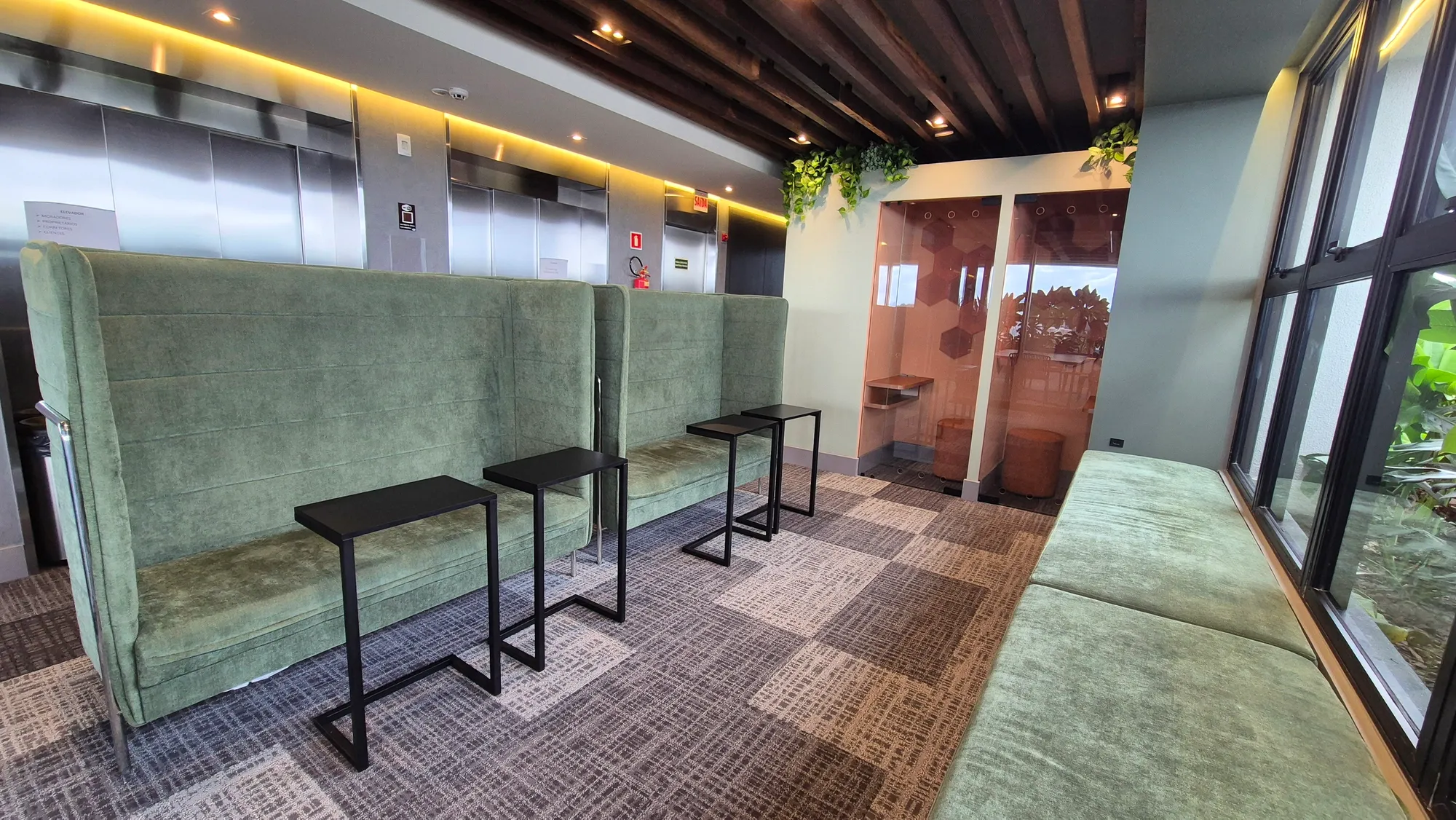 LOFT MOBILIADO COM VAGA AO LADO VILA GERMÂNICA — foto 7