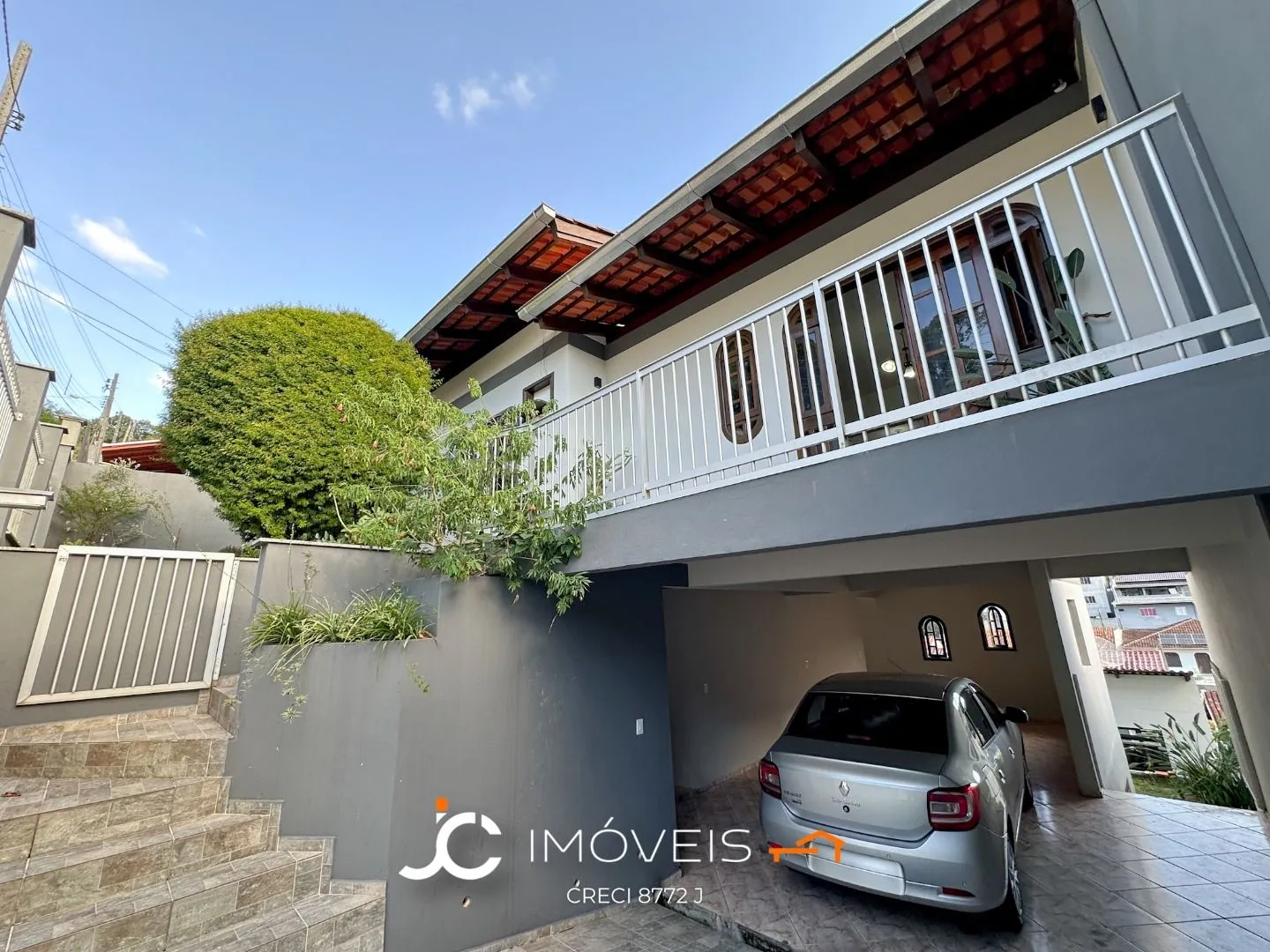 Casa Com 3 dormitórios sendo uma suite - Fortaleza — foto 2