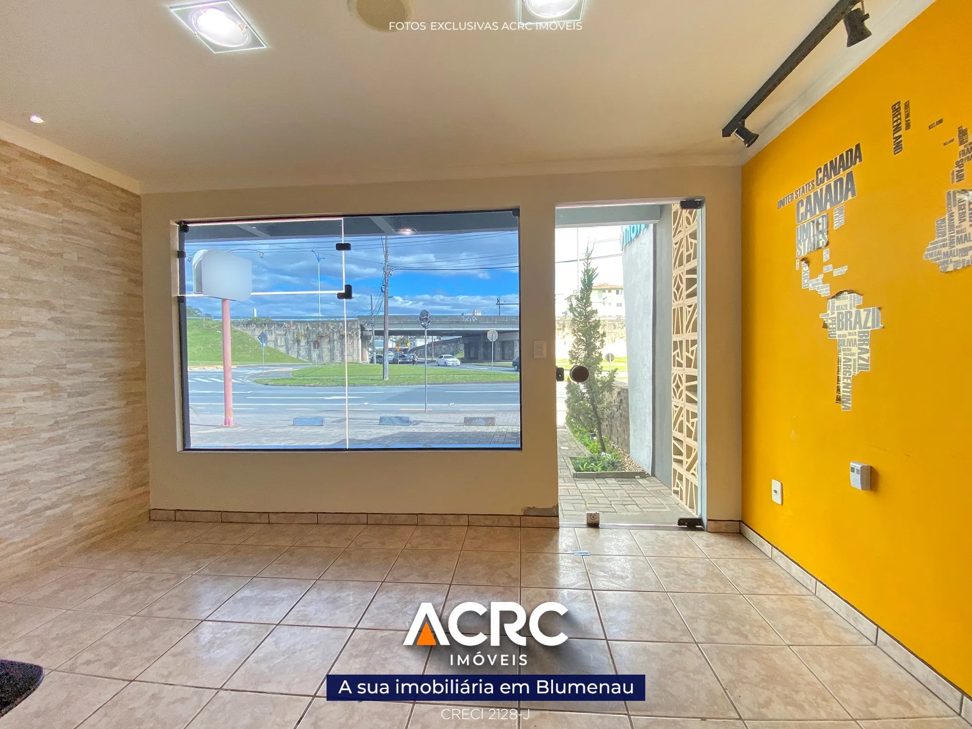 ACRC Imóveis - SA01401 - Sala Comercial para locação em Blumenau no bairro Fortaleza — foto 5