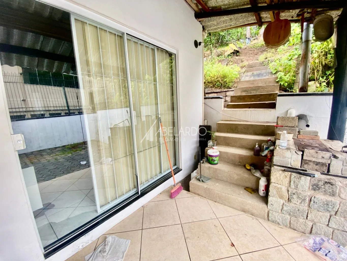 CASA COMERCIAL/ RESIDENCIAL COM EXCELENTE LOCALIZAÇÃO, PRÓXIMA À ACADEMIA AD3 - BAIRRO ÁGUA VERDE — foto 6