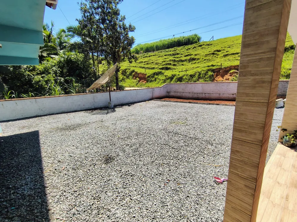 BELA RESIDÊNCIA AVERBADA - TESTO CENTRAL - POMERODE — foto 4