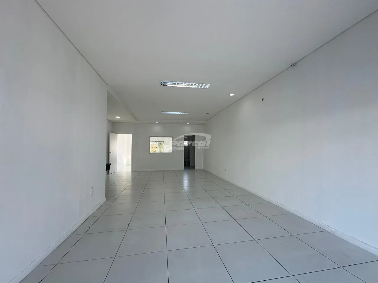 Sala para alugar em Barra Velha no bairro Centro — foto 3