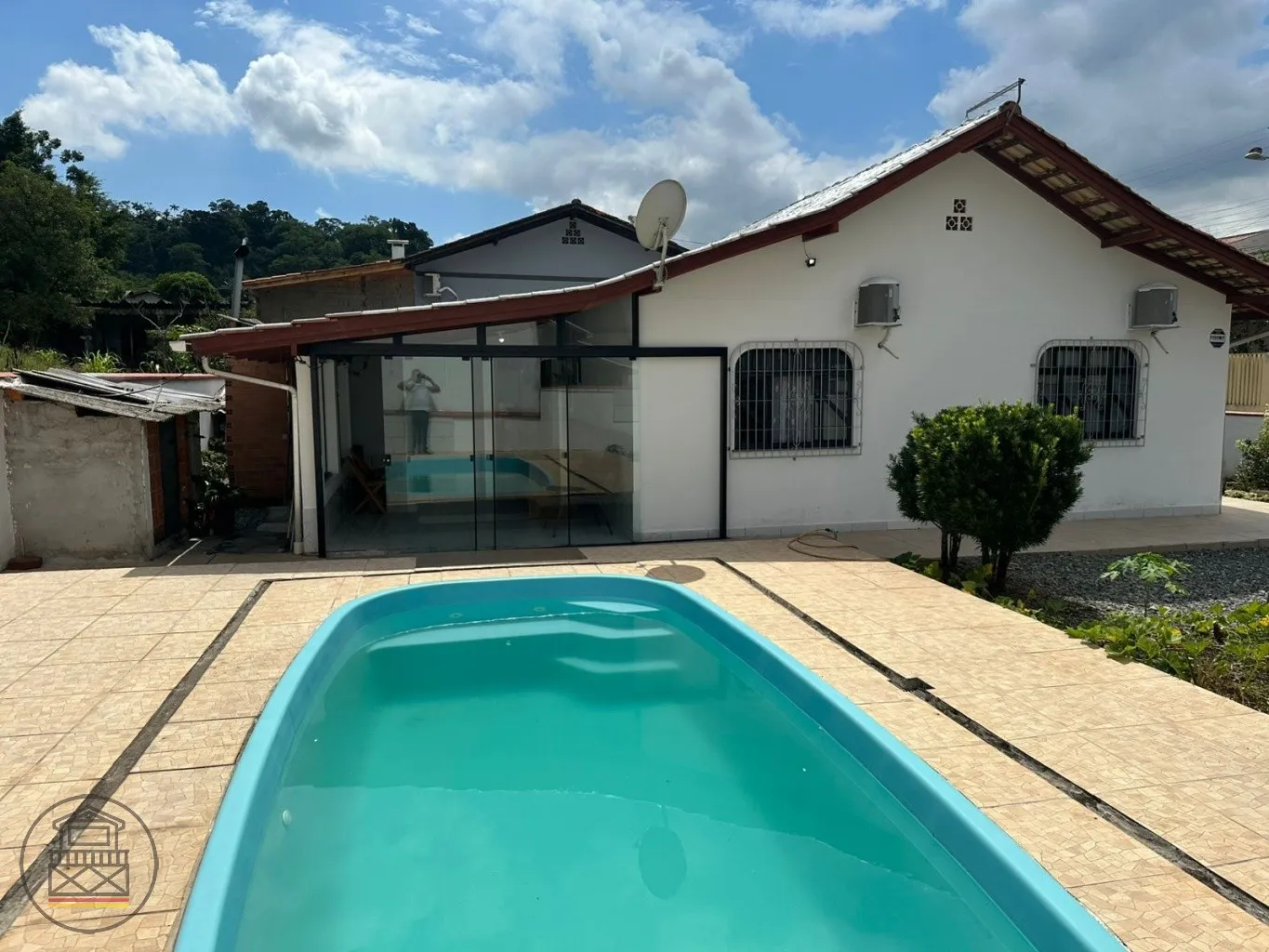 Casa com Lazer Completo: Piscina e Área de Festas Privativa! - foto 1
