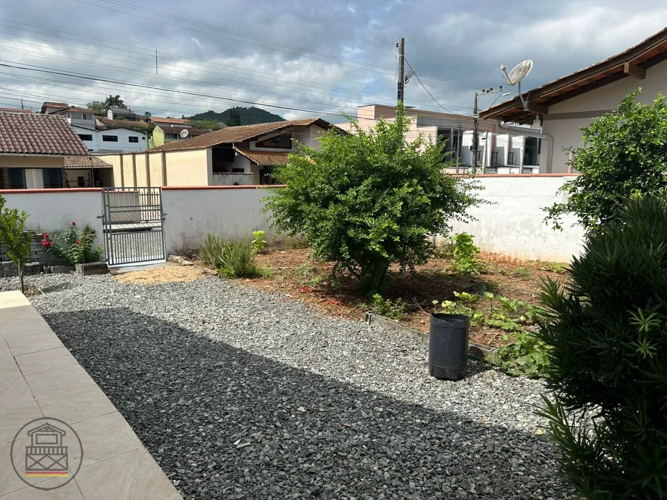Casa com Lazer Completo: Piscina e Área de Festas Privativa! — foto 5
