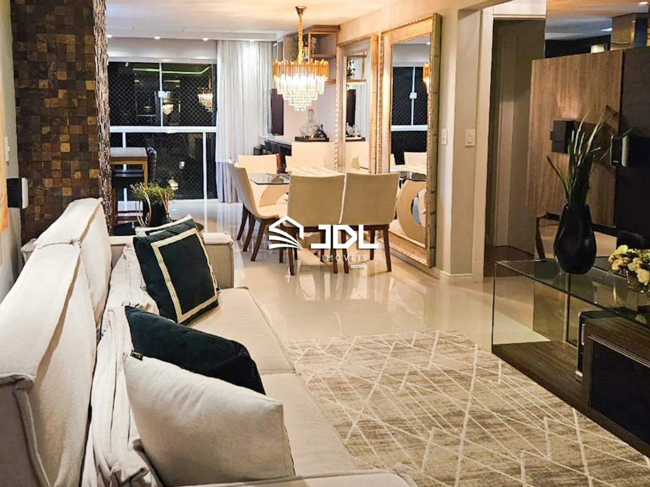 Apartamento à venda no bairro Vila Nova - foto 1
