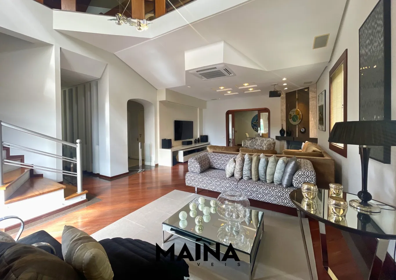 Cobertura Duplex Mobiliada com piscina privativa na Ponta Aguda! — foto 2