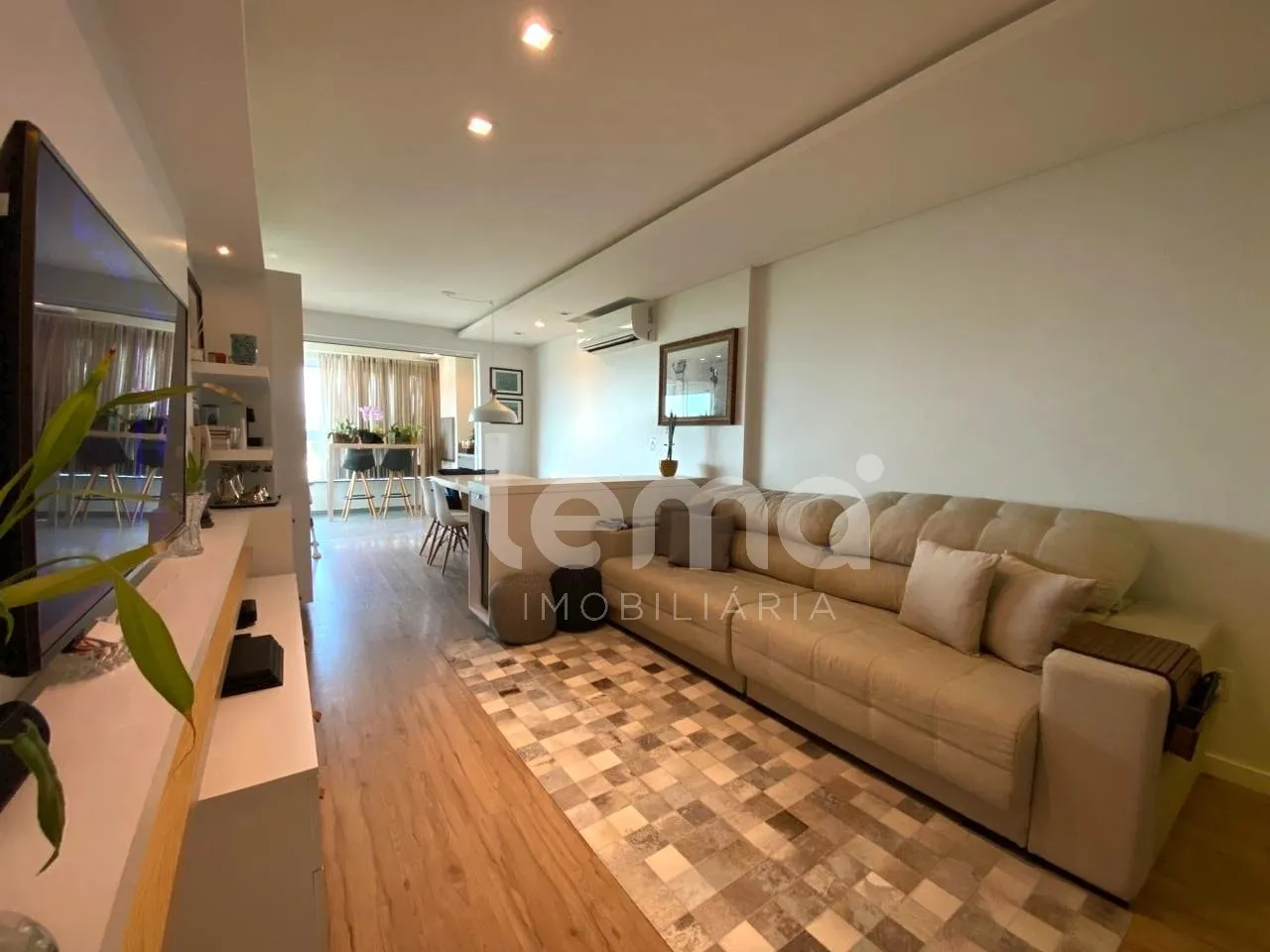 Apartamento semimobiliado com 2 dormitórios sendo 1 suíte no bairro Velha, em Blumenau. — foto 2